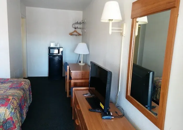 Inn Economy