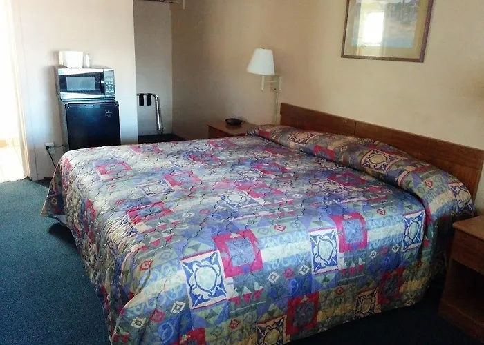 Economy Inn