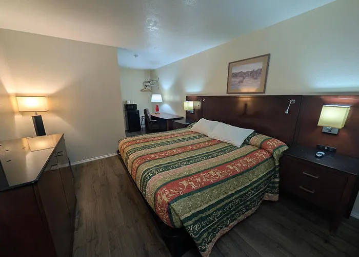 Inn Economy