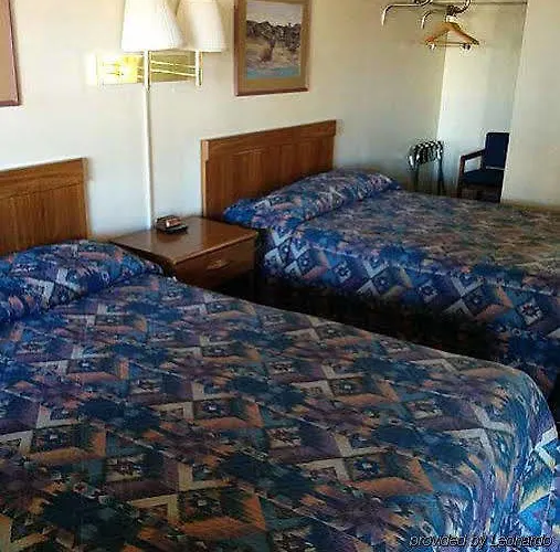 Economy Inn