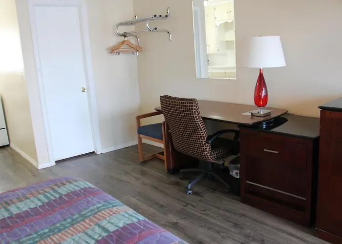 Inn Economy